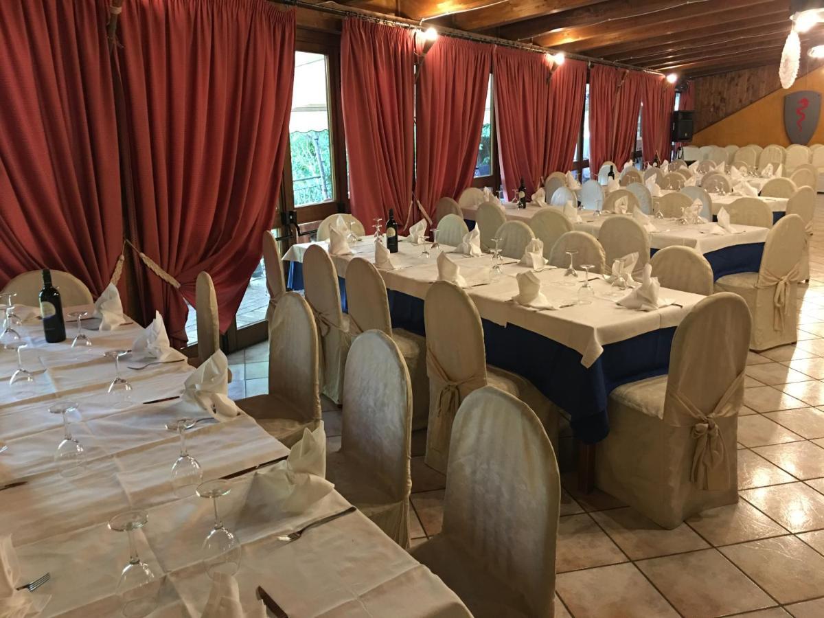 Villa Agriturismo Le Francesche à Nocera Umbra Extérieur photo